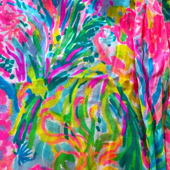 🎉HP🎉NWOT Lilly Pulitzer Cotton Wrap Scarf Fan Sea Pants Resort Cruise 52”x80 - Picture 3 of 11